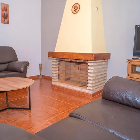 Holiday home Familiar Con Piscina Privada, A&a Y Cerca Del Pueblo No Se Alquila A Grupos *