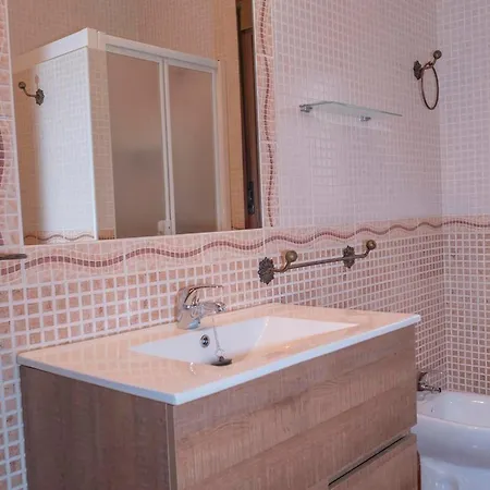 Holiday home Familiar Con Piscina Privada, A&a Y Cerca Del Pueblo No Se Alquila A Grupos *